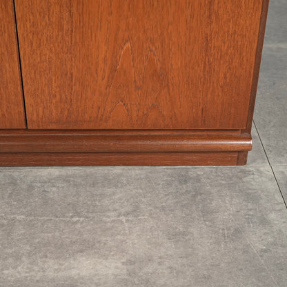 【Meredew】ヴィンテージ サイドボード