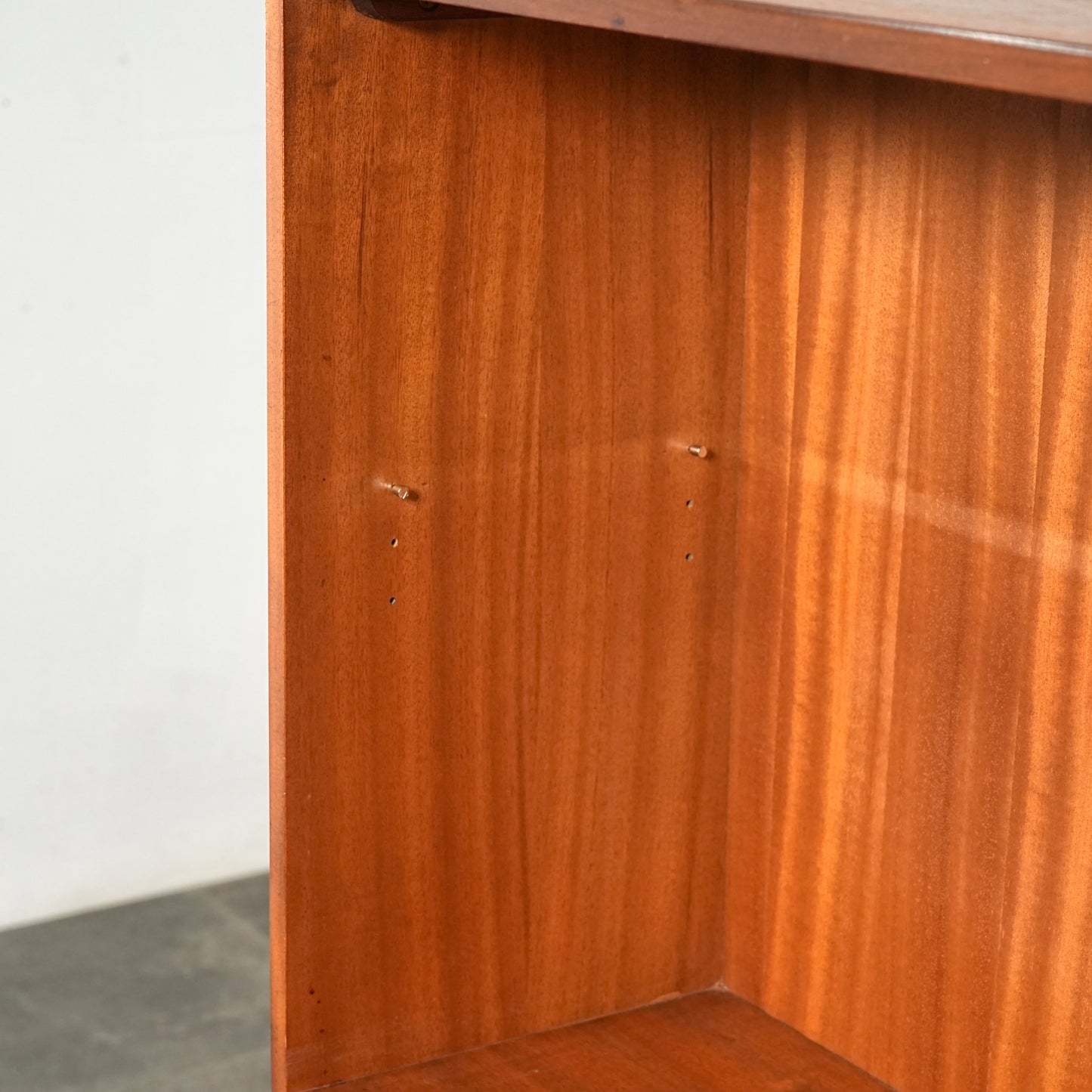 イギリスヴィンテージ ガラスキャビネット