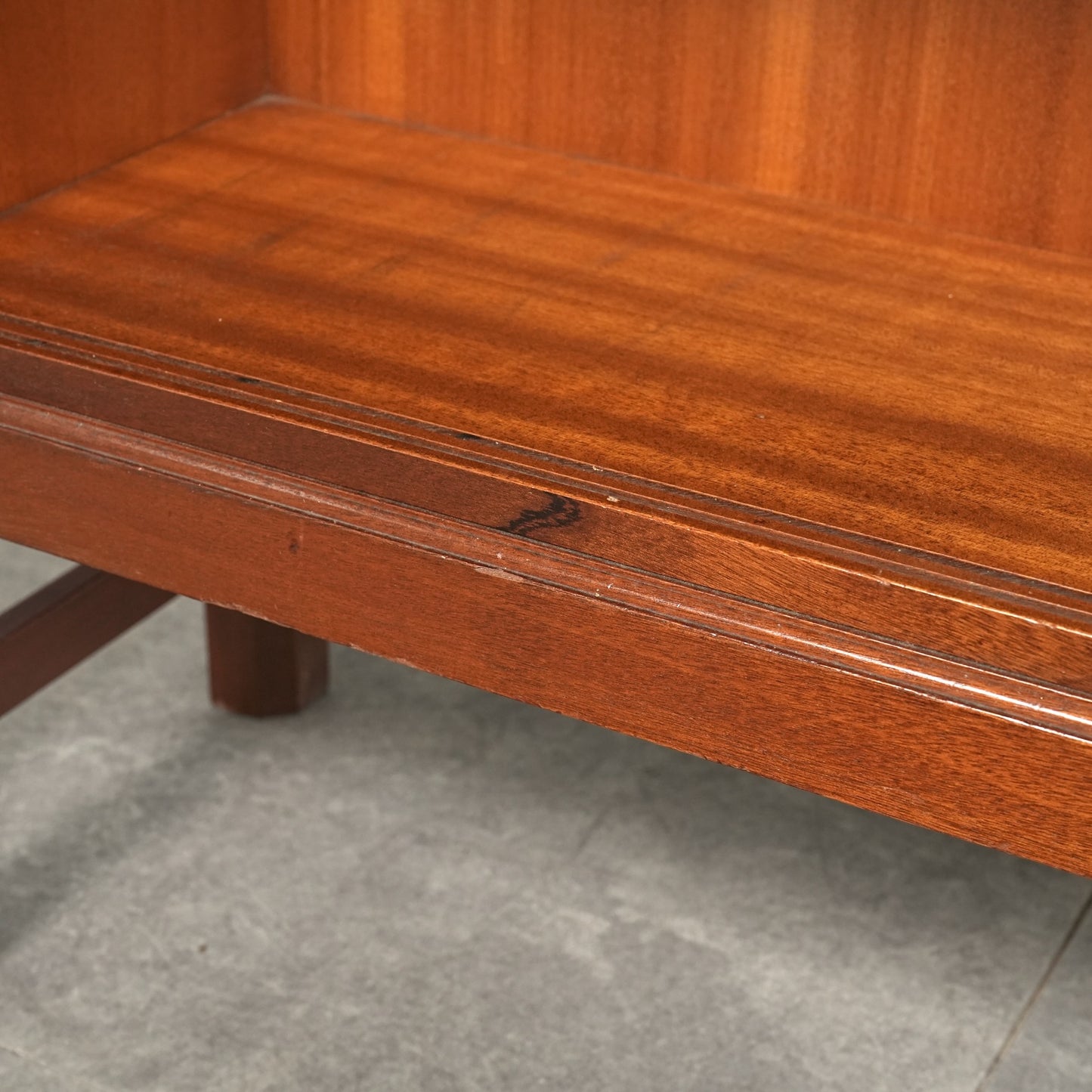 イギリスヴィンテージ ガラスキャビネット