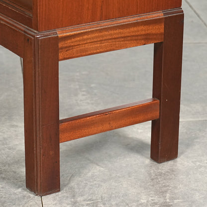 イギリスヴィンテージ ガラスキャビネット