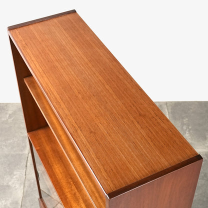 イギリスヴィンテージ ガラスキャビネット