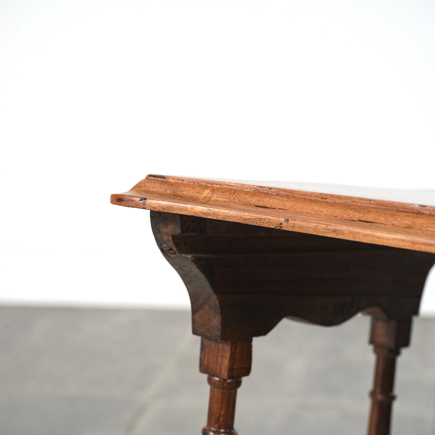 英国アンティーク ネストテーブル