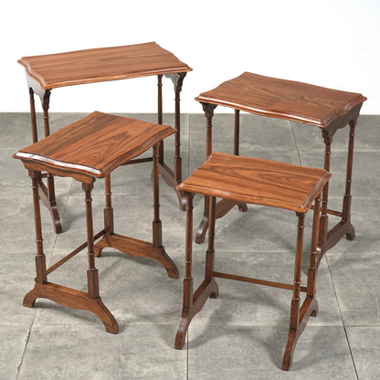 英国アンティーク ネストテーブル