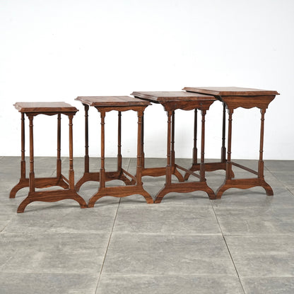 英国アンティーク ネストテーブル