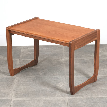 イギリスヴィンテージ ネストテーブル