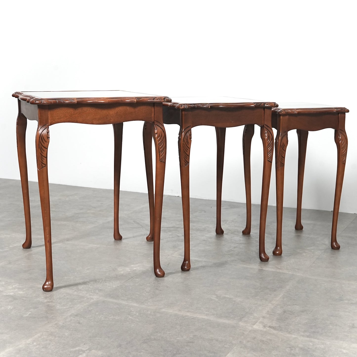 英国クラシック ヴィンテージ ネストテーブル