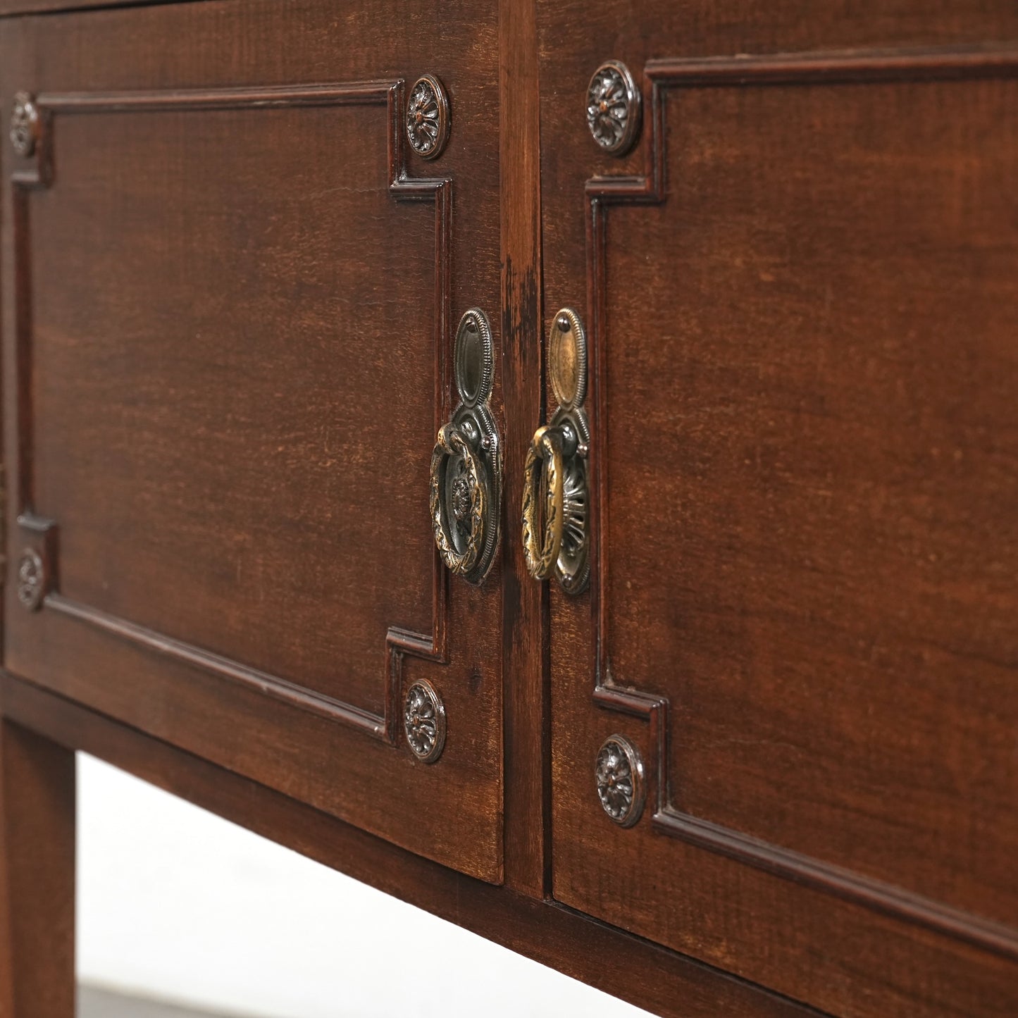 英国アンティーク キャビネット