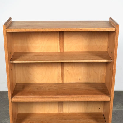 イギリスヴィンテージ ガラスキャビネット