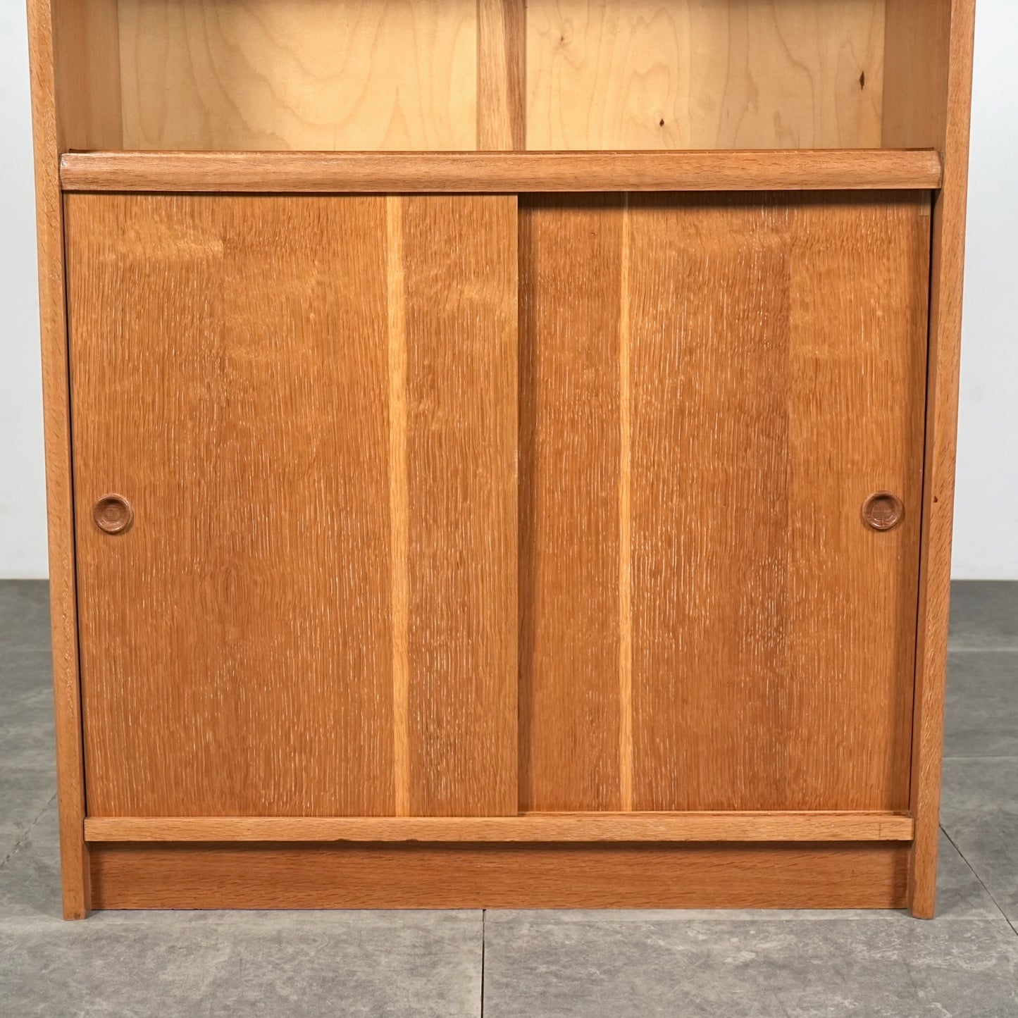 イギリスヴィンテージ ガラスキャビネット