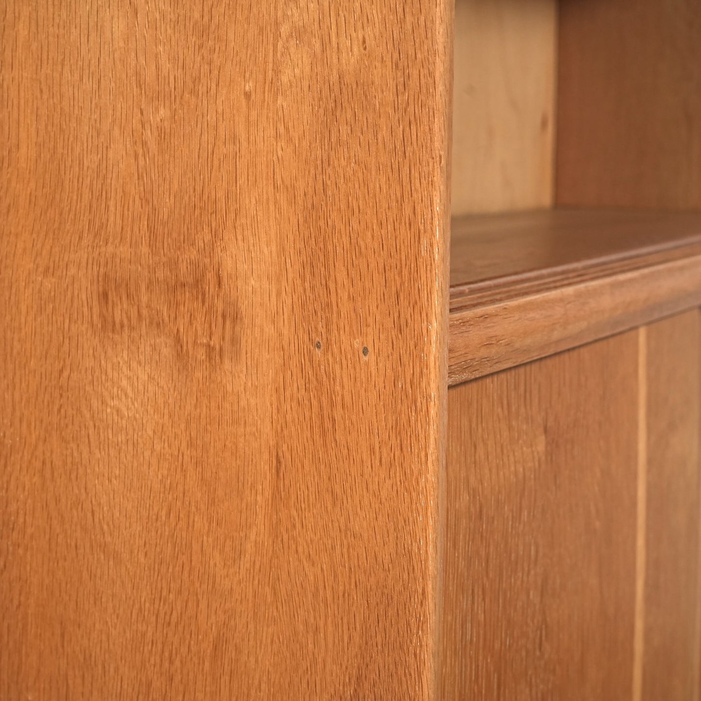 イギリスヴィンテージ ガラスキャビネット