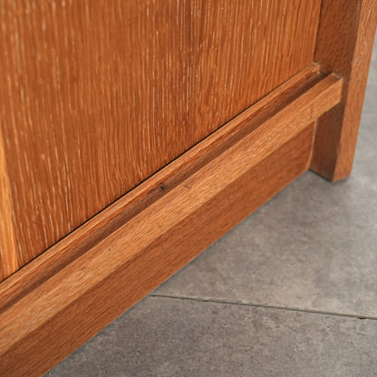 イギリスヴィンテージ ガラスキャビネット