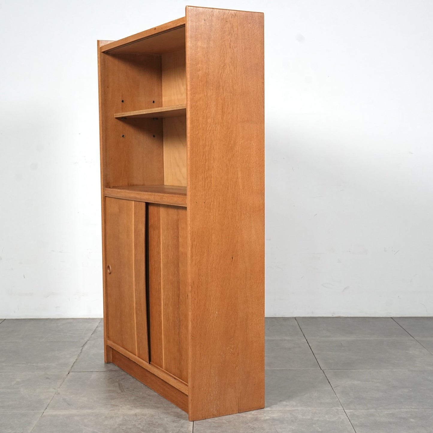 イギリスヴィンテージ ガラスキャビネット