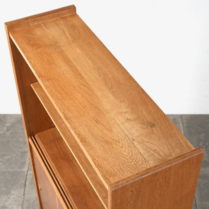 イギリスヴィンテージ ガラスキャビネット