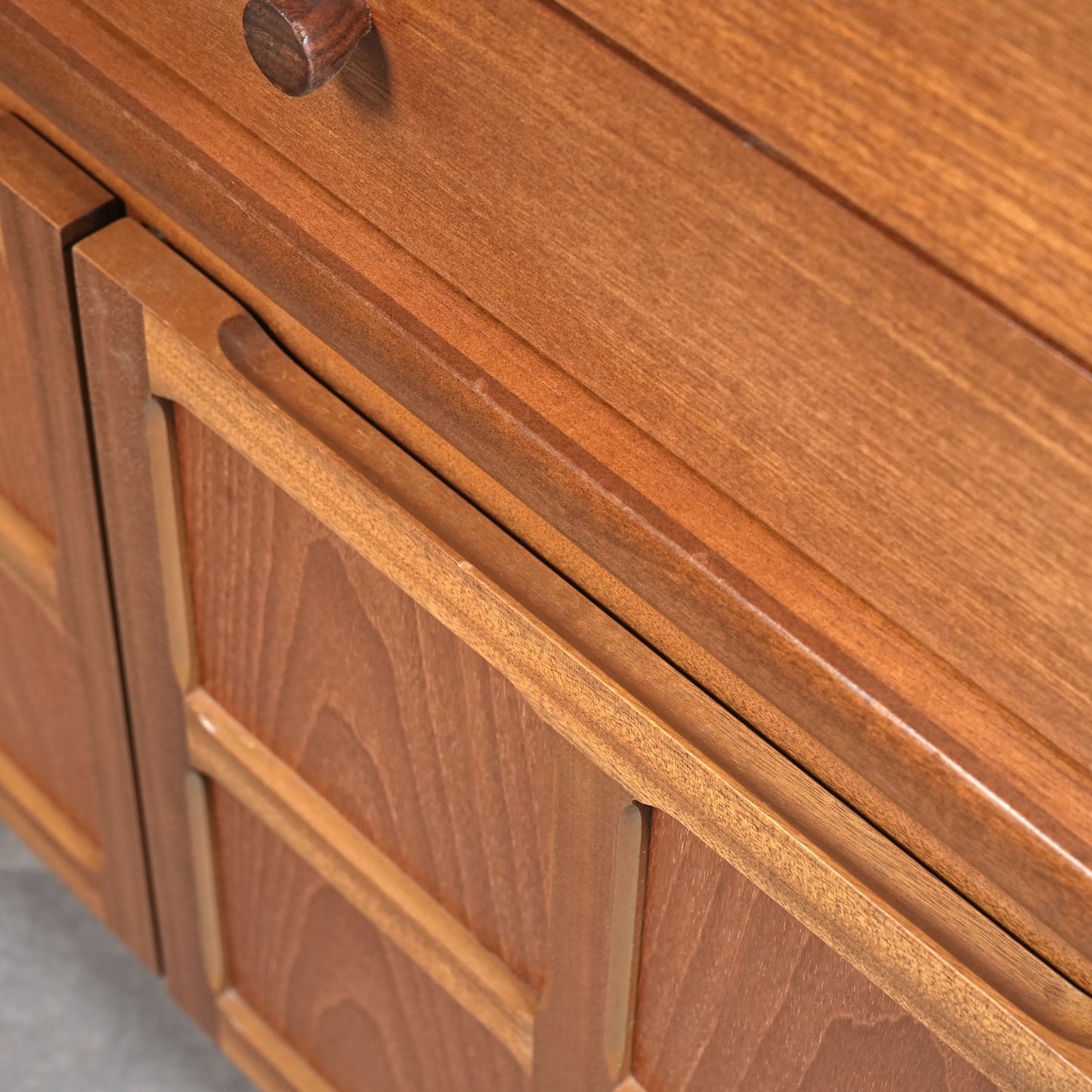 【NATHAN】ヴィンテージ キャビネット