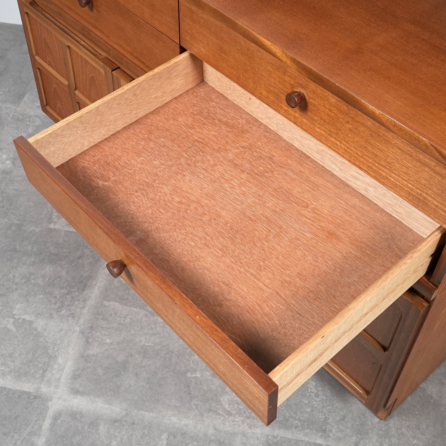 【NATHAN】ヴィンテージ キャビネット