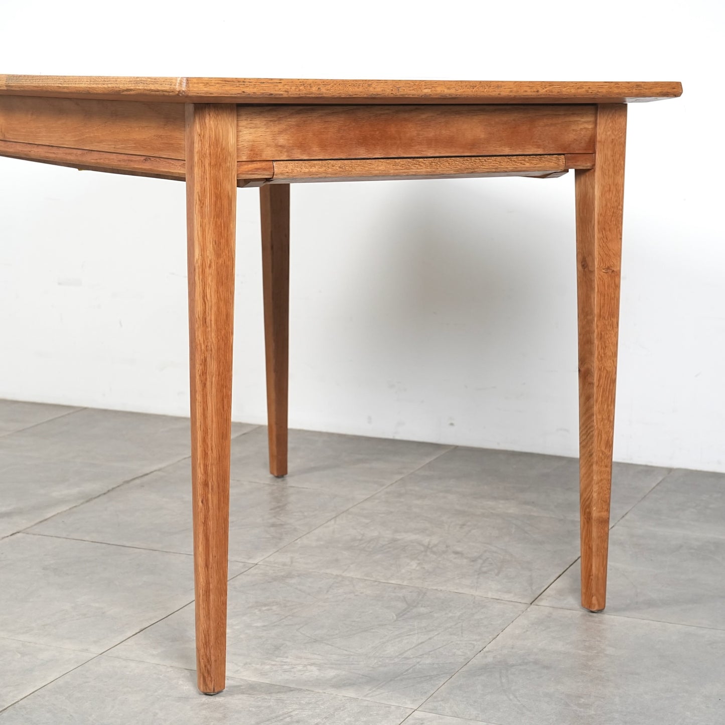 【GORDON RUSSELL】 エクステンション ダイニングテーブル