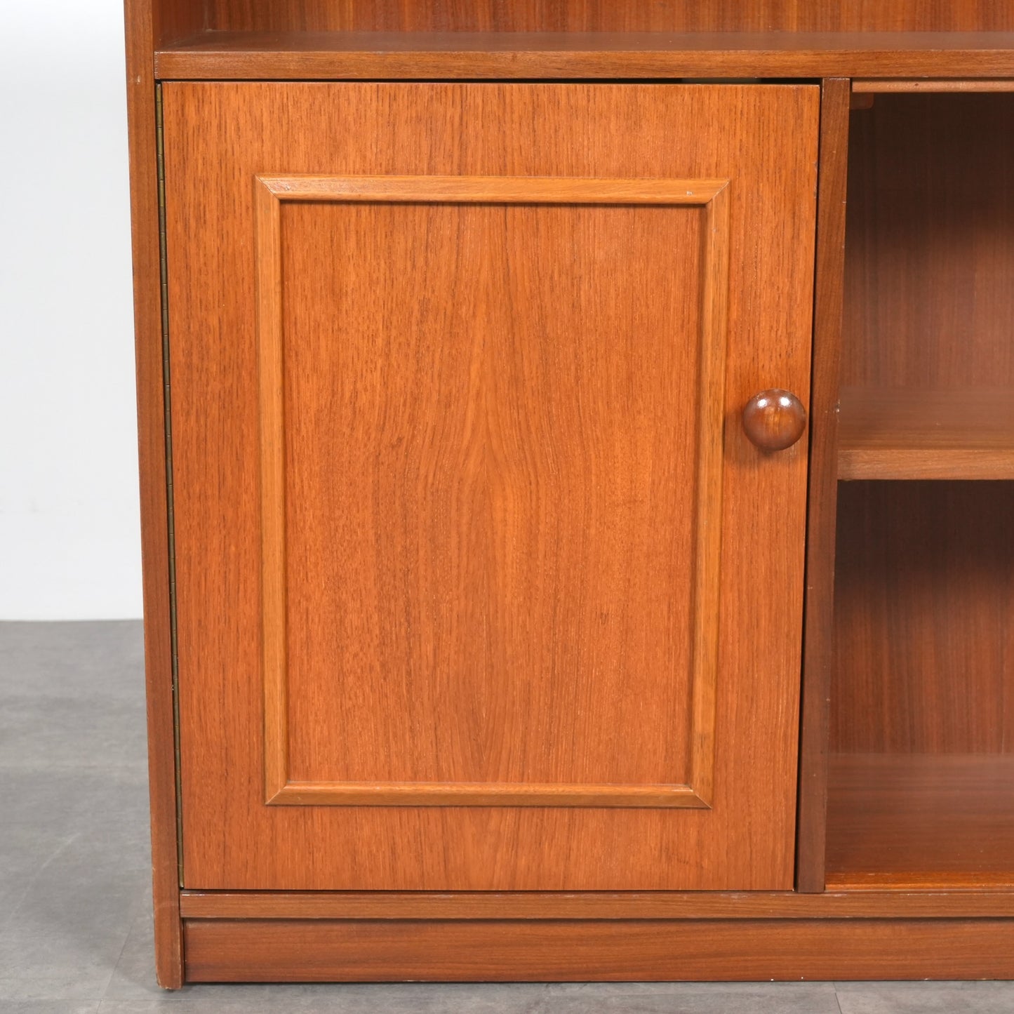 【STONEHILL】ヴィンテージ ガラスキャビネット