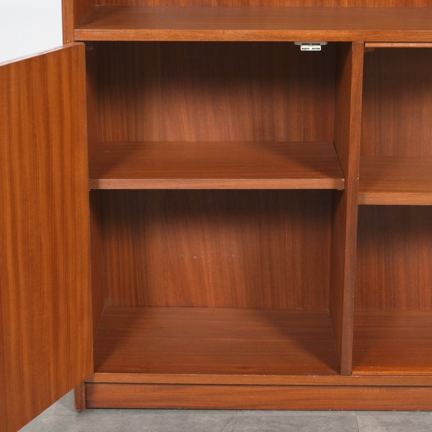 【STONEHILL】ヴィンテージ ガラスキャビネット