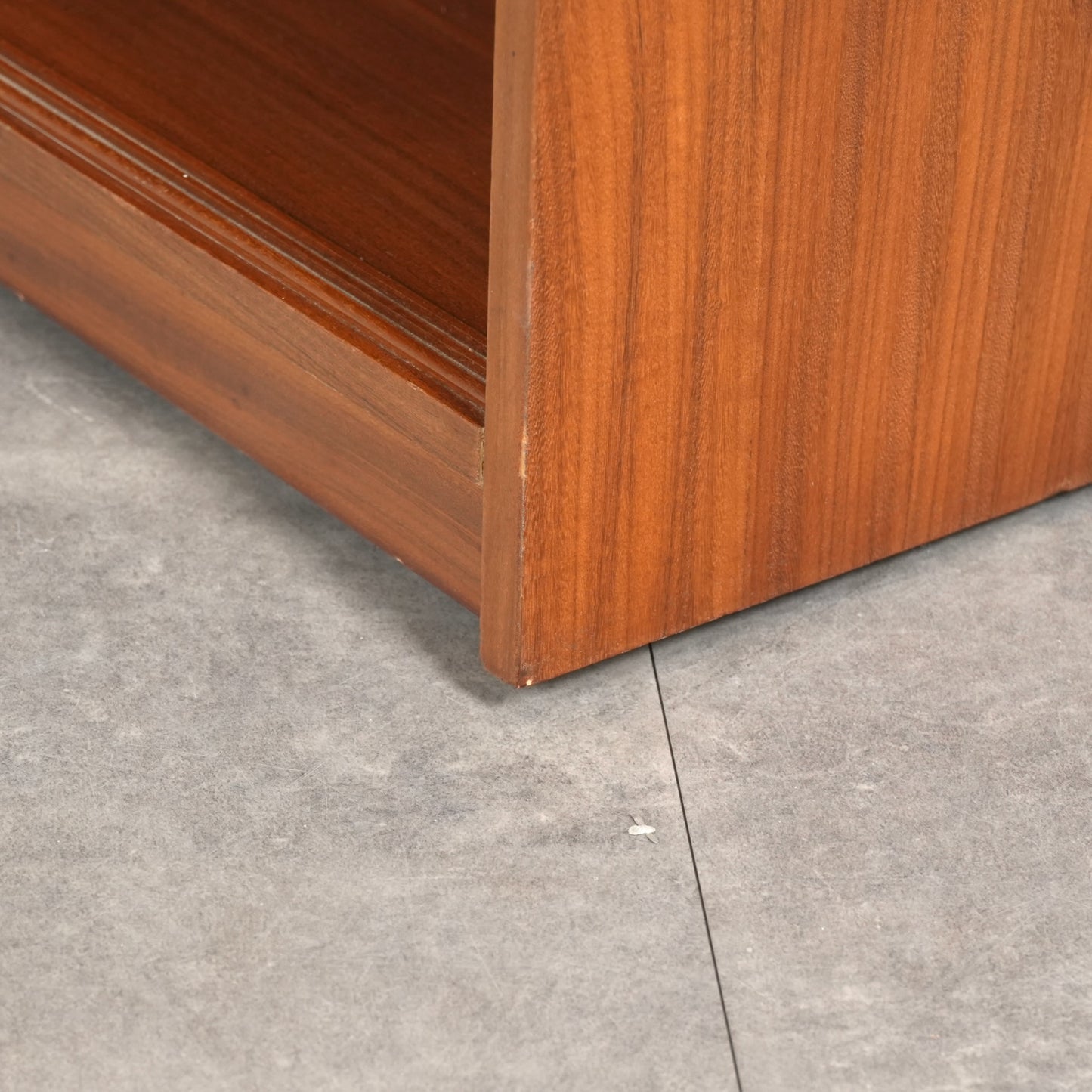 【STONEHILL】ヴィンテージ ガラスキャビネット