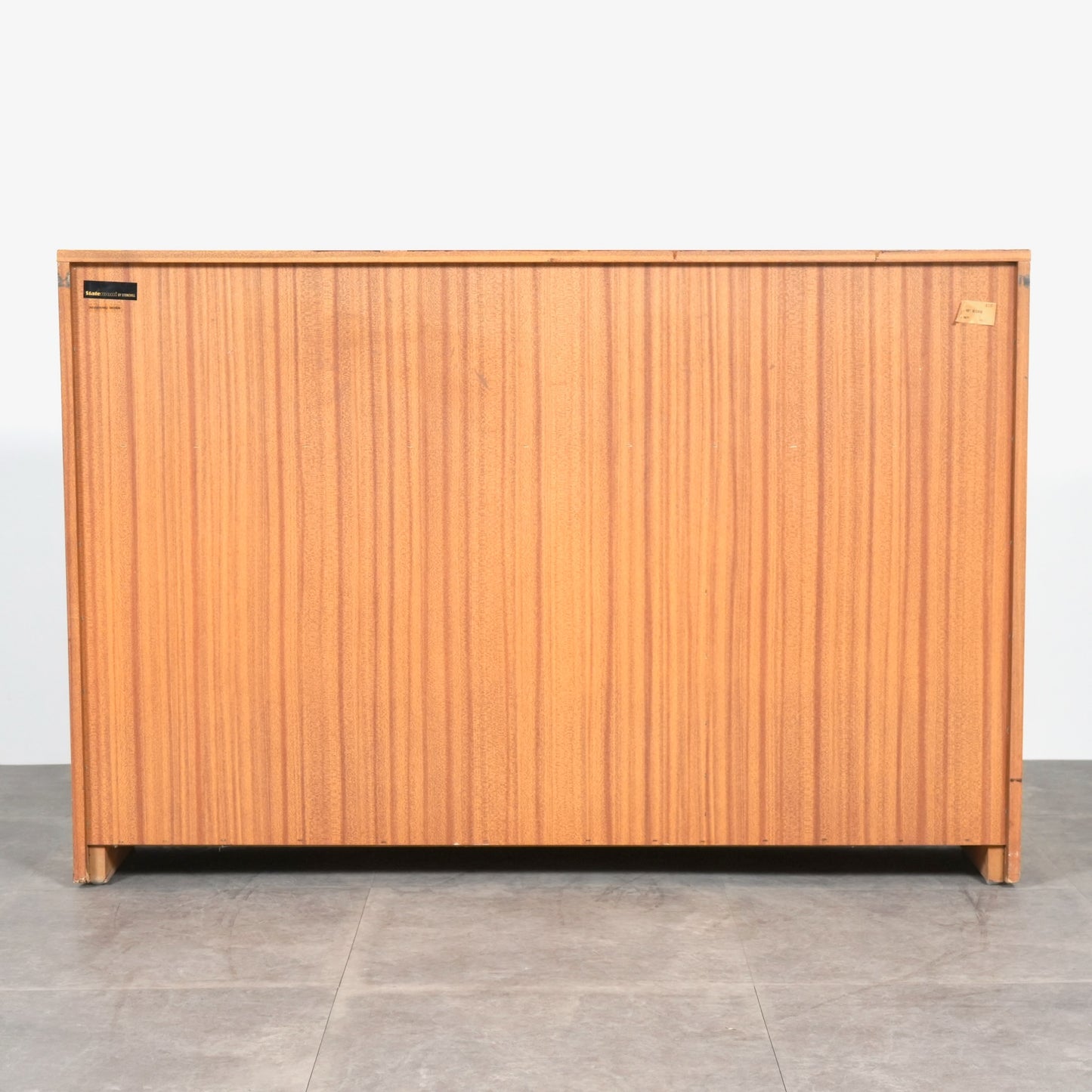 【STONEHILL】ヴィンテージ ガラスキャビネット