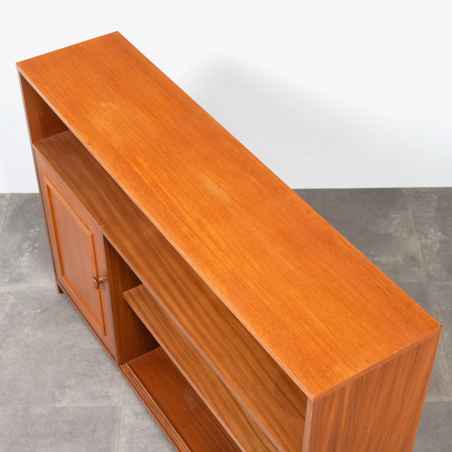 【STONEHILL】ヴィンテージ ガラスキャビネット