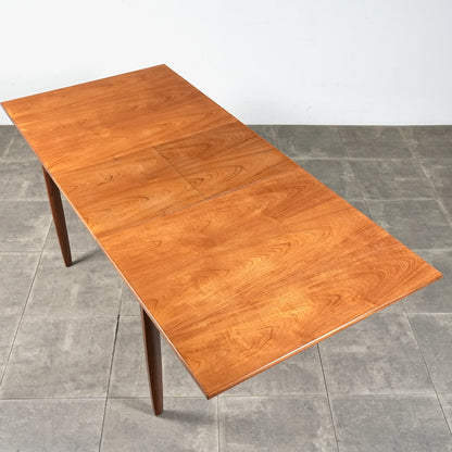 イギリスヴィンテージ ダイニングテーブル