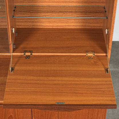 イギリスヴィンテージ キャビネット