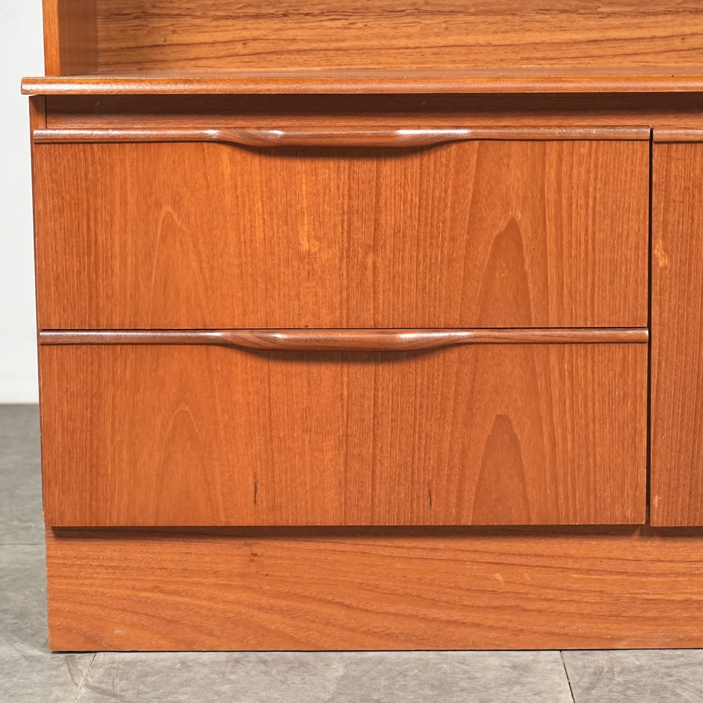 イギリスヴィンテージ キャビネット