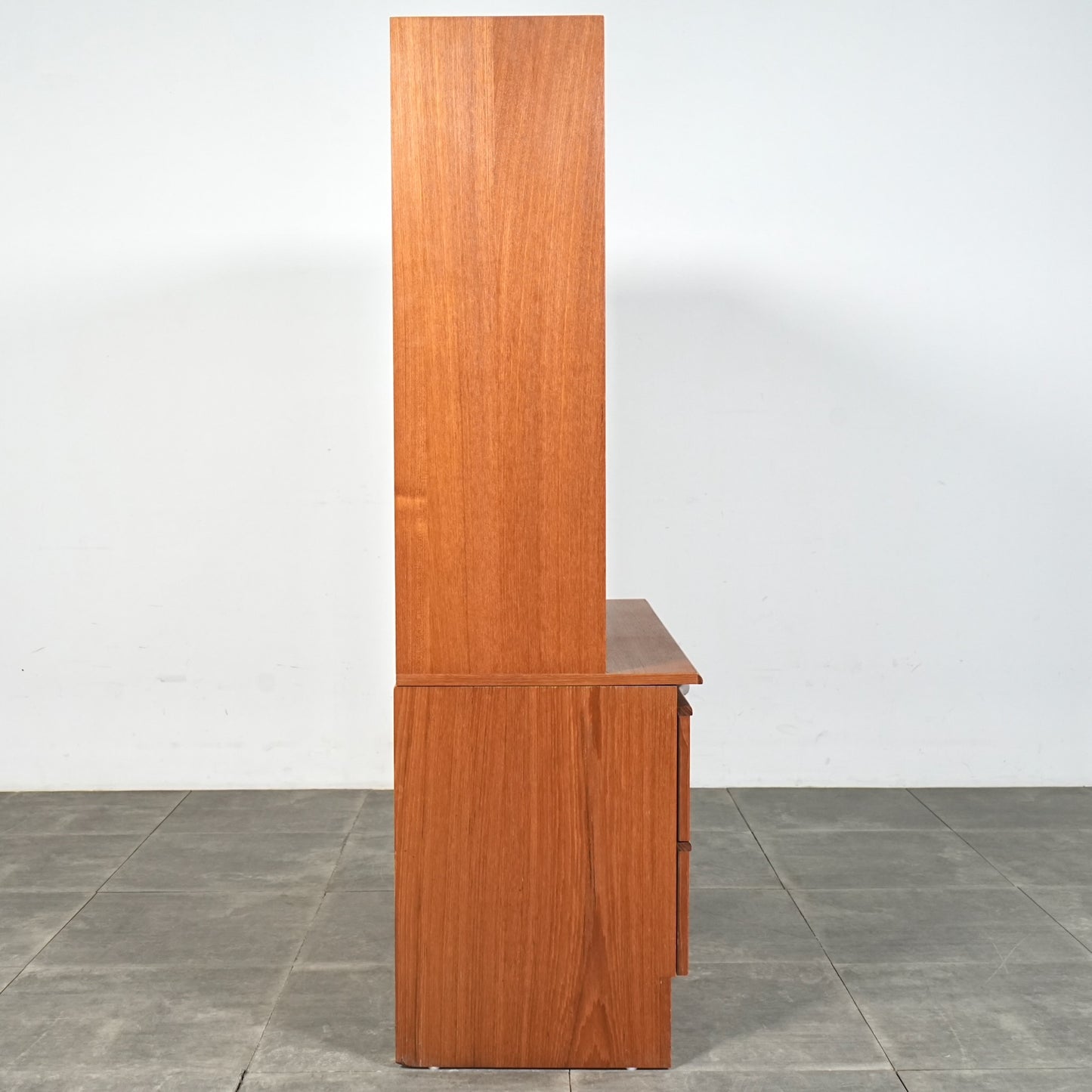 イギリスヴィンテージ キャビネット