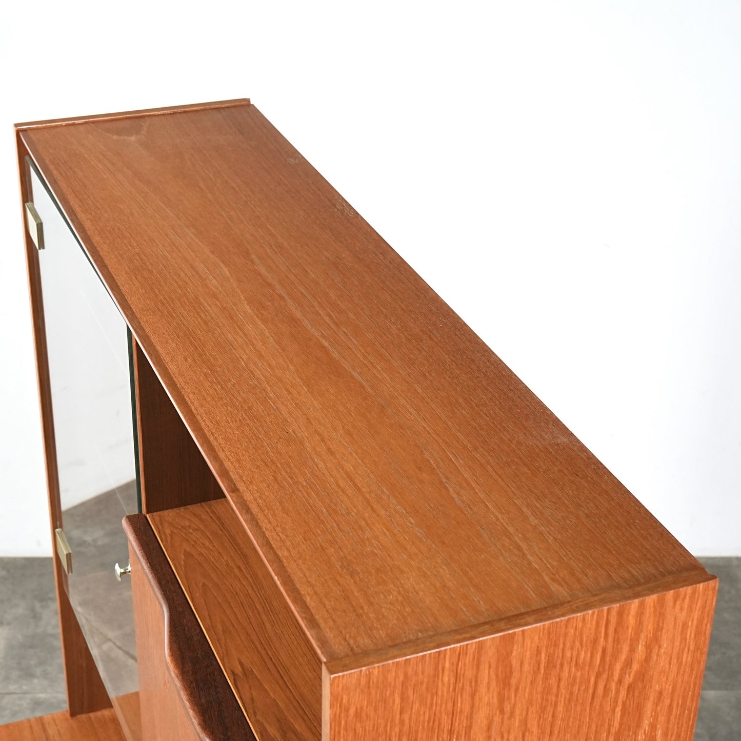 イギリスヴィンテージ キャビネット