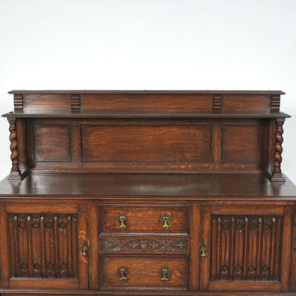 英国アンティーク サイドボード