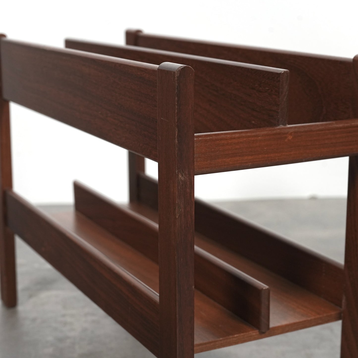 【Richard Hornby】ヴィンテージ マガジンラック