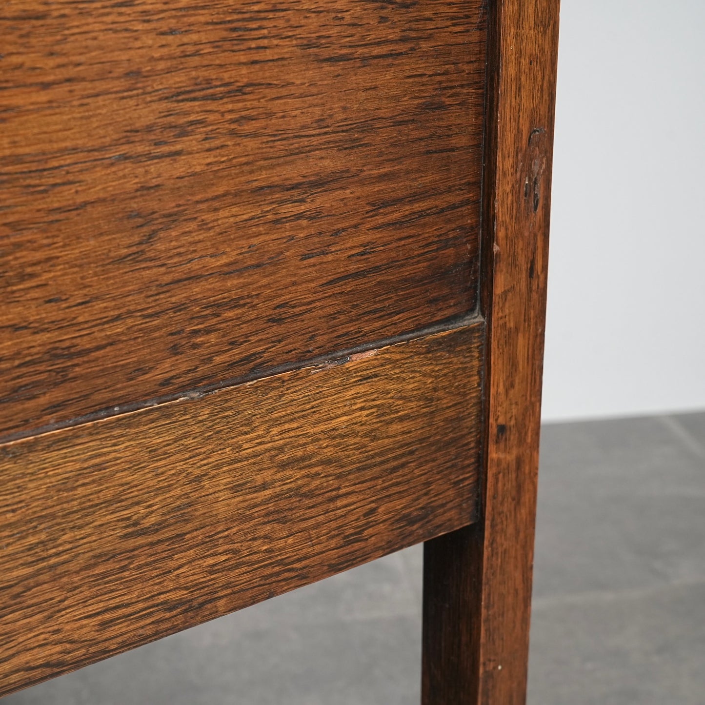 英国アンティーク キャビネット