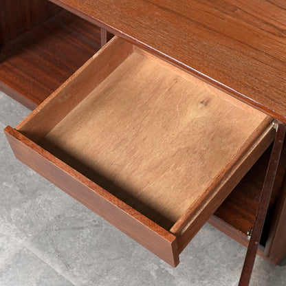 【Portwood  Furniture】ヴィンテージ キャビネット