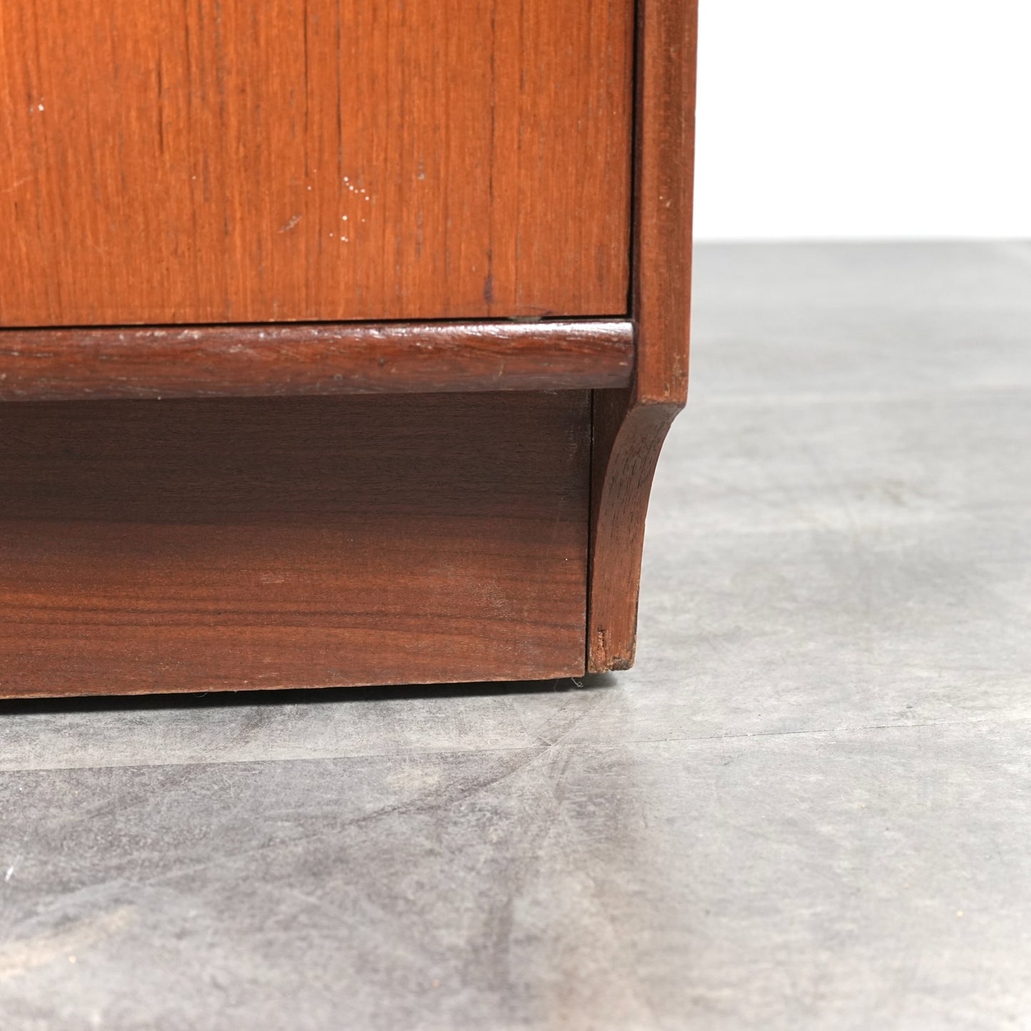 【Portwood  Furniture】ヴィンテージ キャビネット