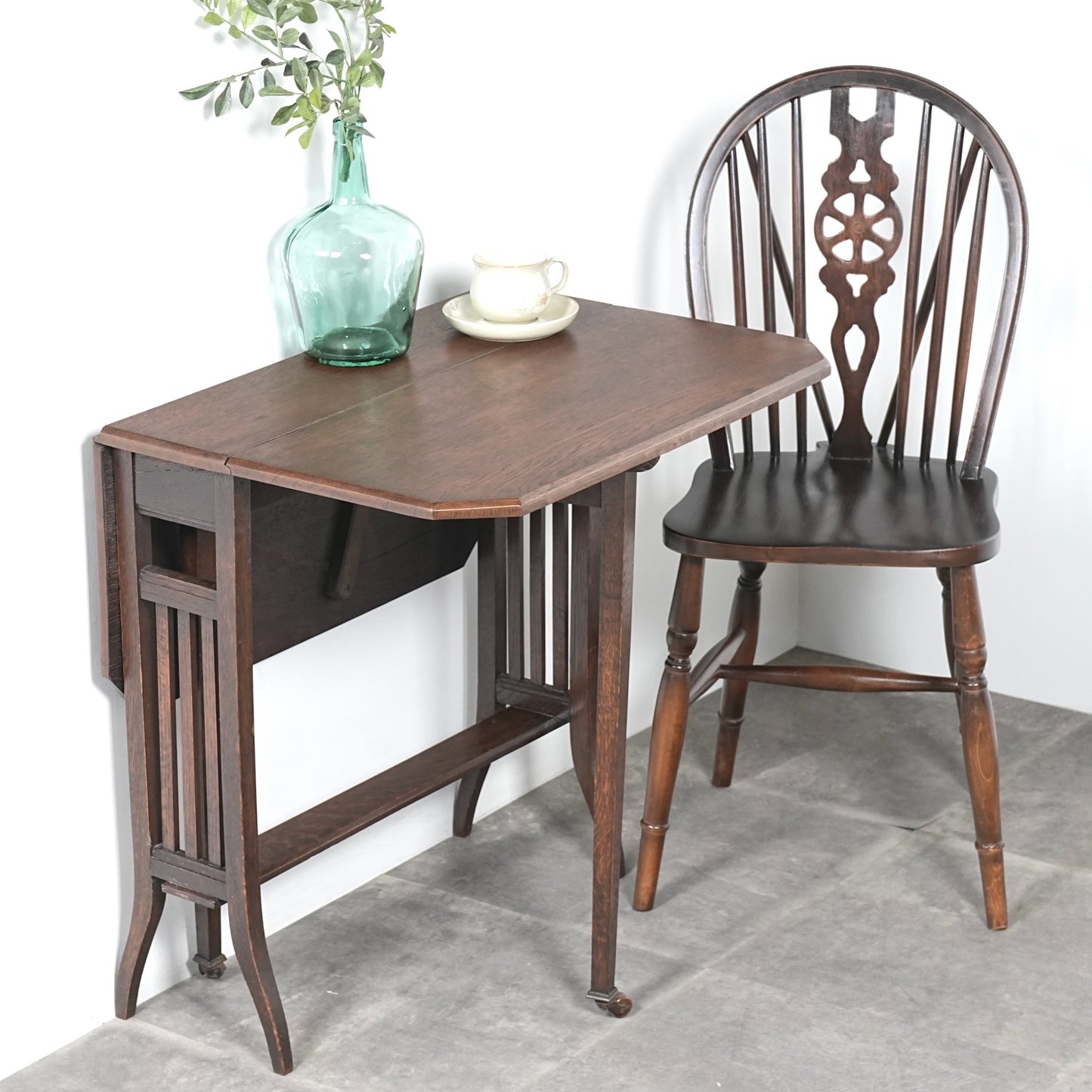 英国アンティーク ゲートレッグ サイドテーブル