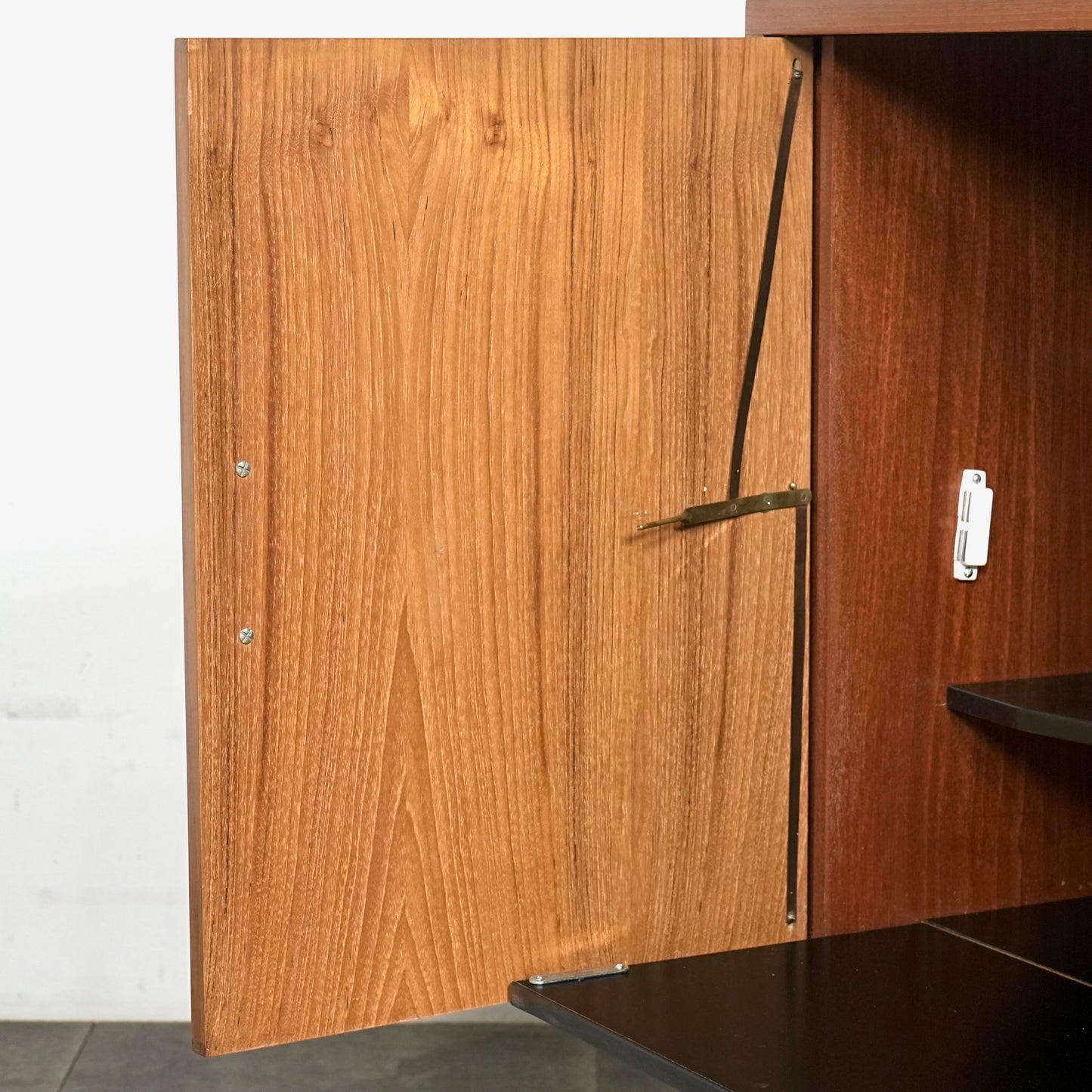 イギリスヴィンテージ キャビネット(ヘアピンカスタム)