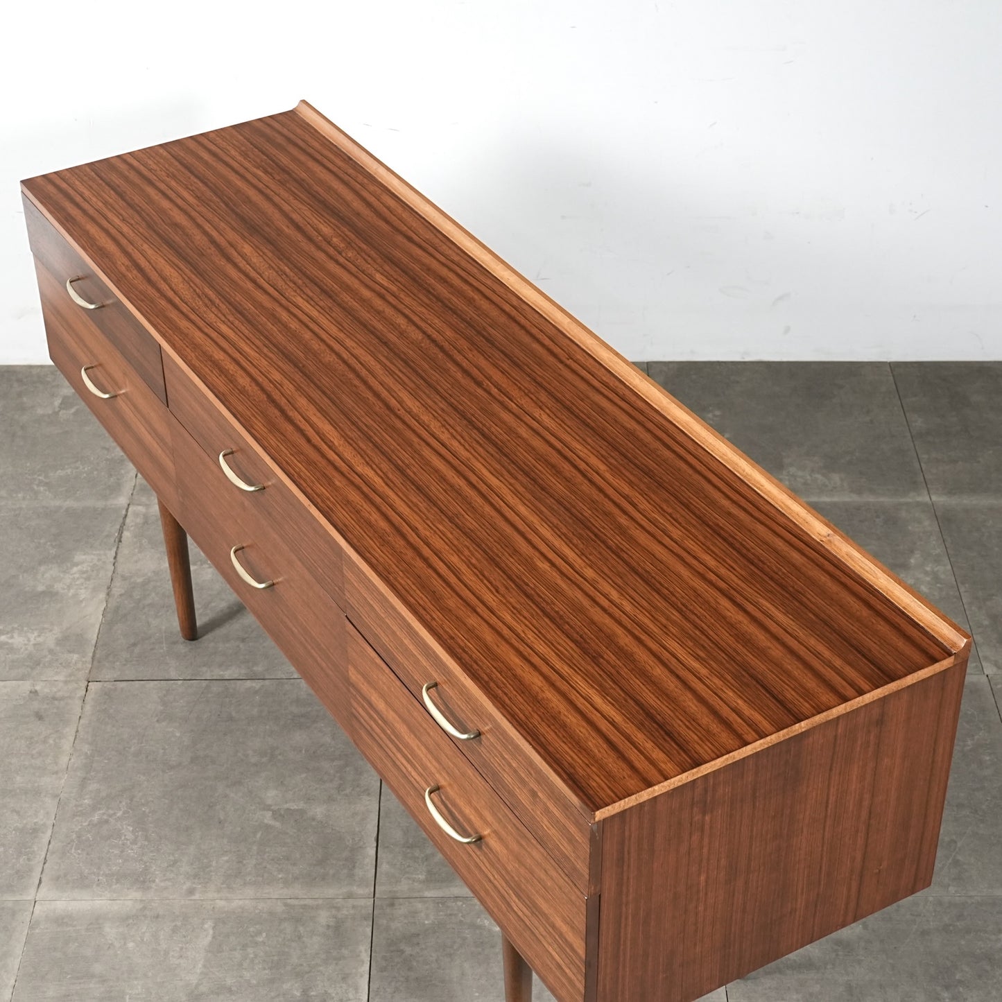 【Stag Furniture】ヴィンテージ サイドボード