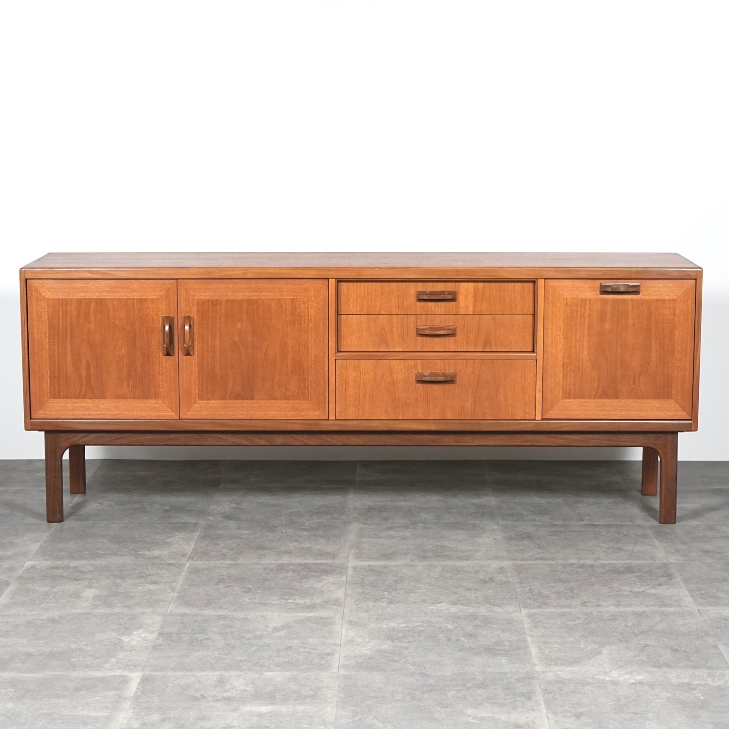 【G-PLAN】Sierra ヴィンテージ サイドボード