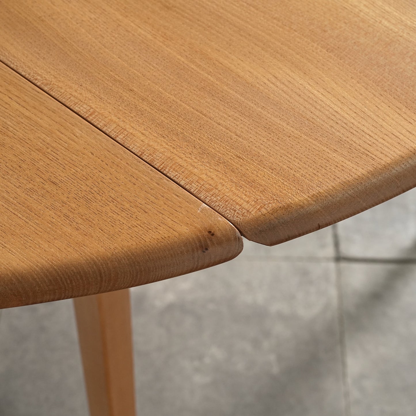 【ERCOL】ヴィンテージ ドロップリーフテーブル(メープル)