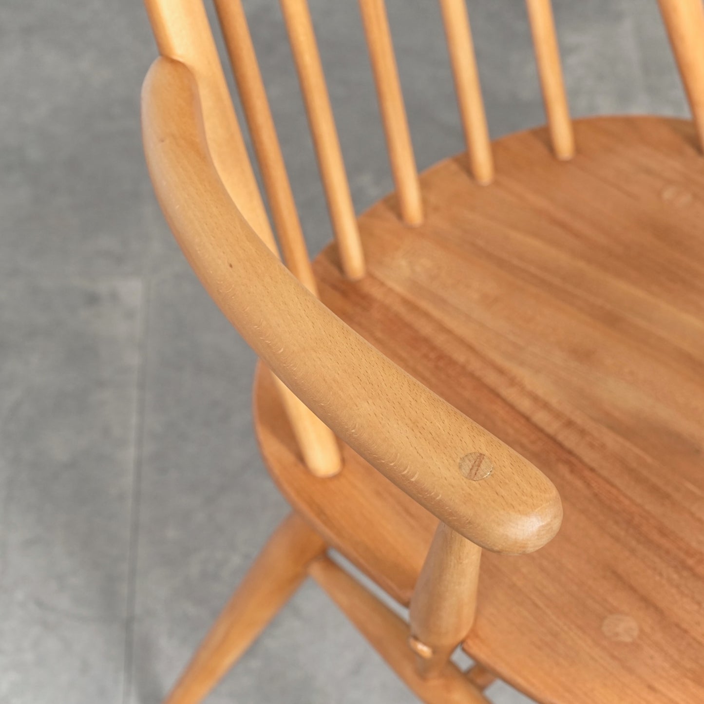 【ERCOL】ヴィンテージ クエーカー アームチェア(メープル)