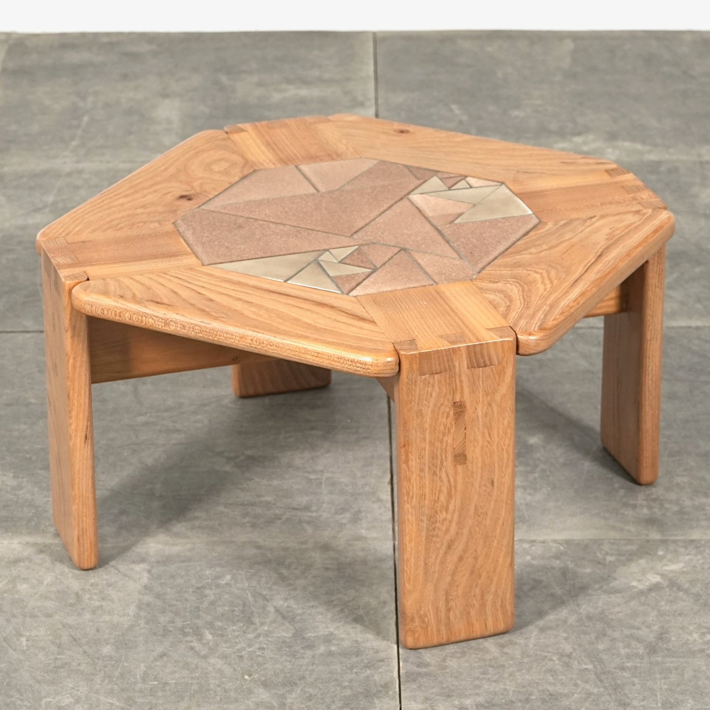 イギリスヴィンテージ タイルトップ ローテーブル