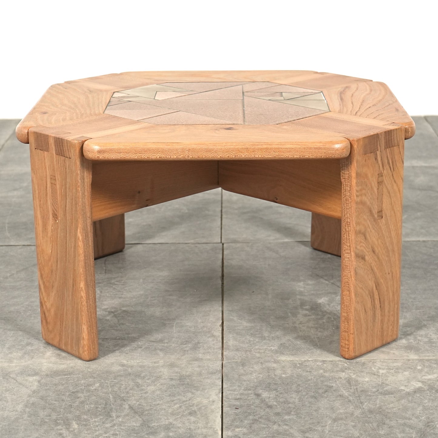 イギリスヴィンテージ タイルトップ ローテーブル