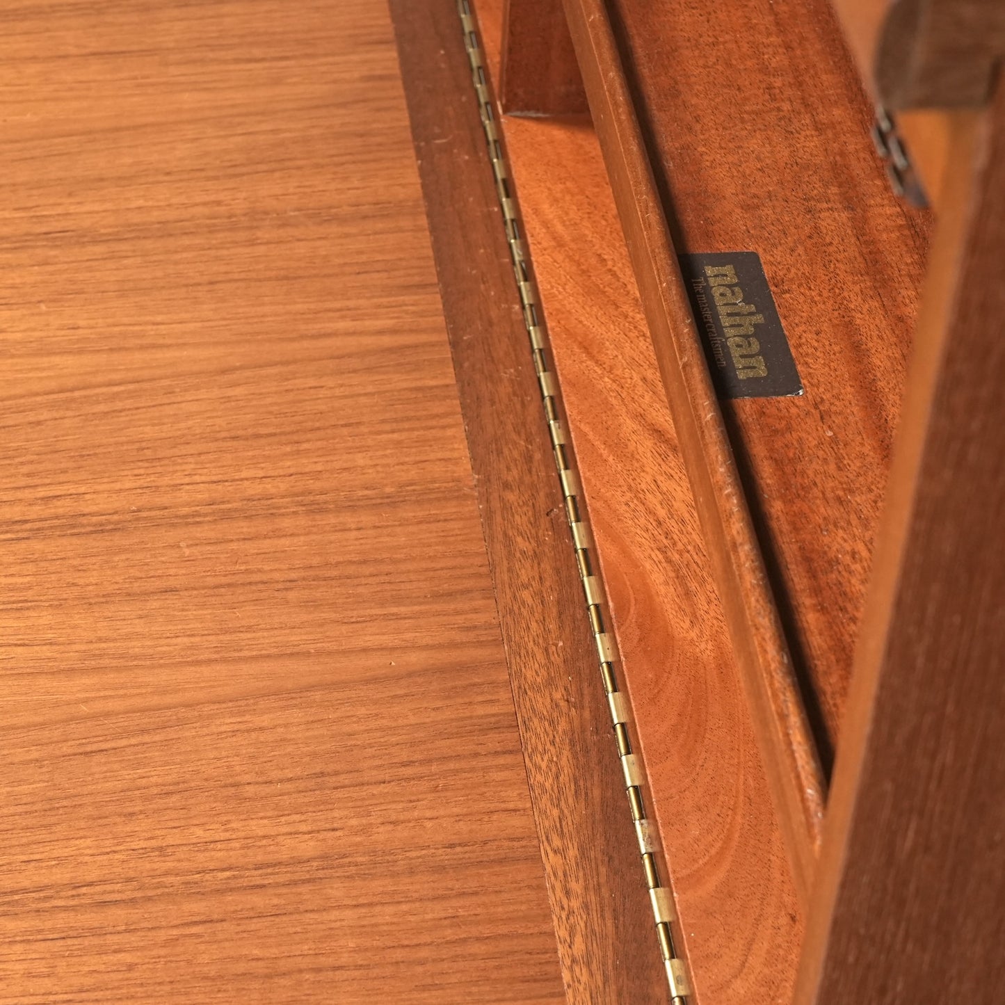 【NATHAN】ヴィンテージ キャビネット(ヘアピンカスタム)