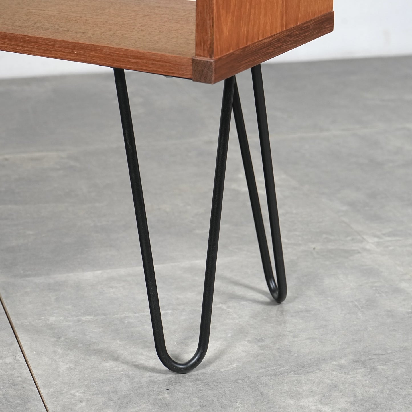 イギリスヴィンテージ ブックシェルフ(ヘアピンカスタム)