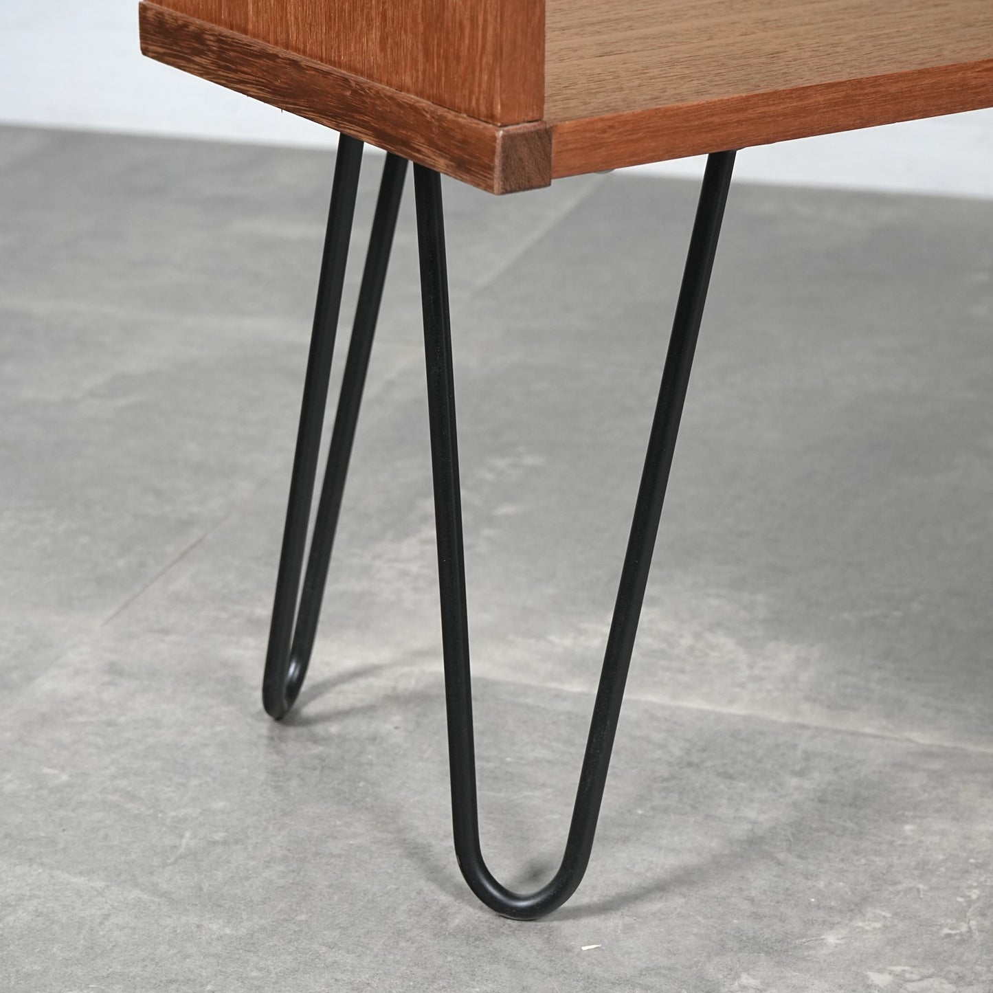 イギリスヴィンテージ ブックシェルフ(ヘアピンカスタム)