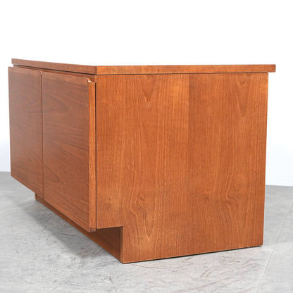 イギリスヴィンテージ キャビネット