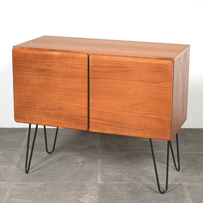 イギリスヴィンテージ キャビネット(ヘアピンカスタム)