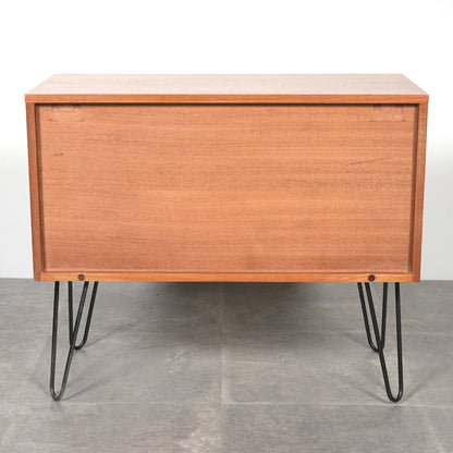 イギリスヴィンテージ キャビネット(ヘアピンカスタム)