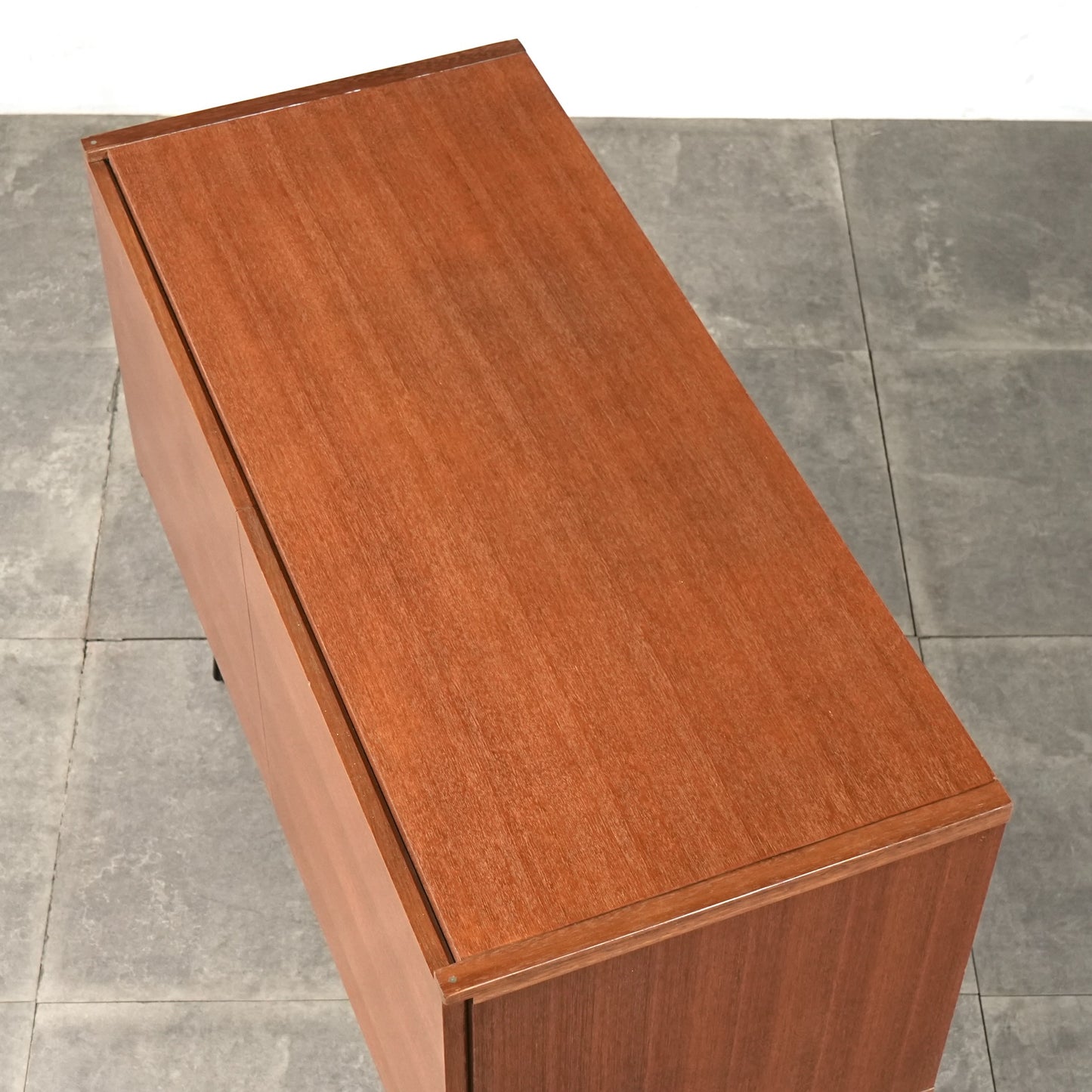 イギリスヴィンテージ キャビネット(ヘアピンカスタム)